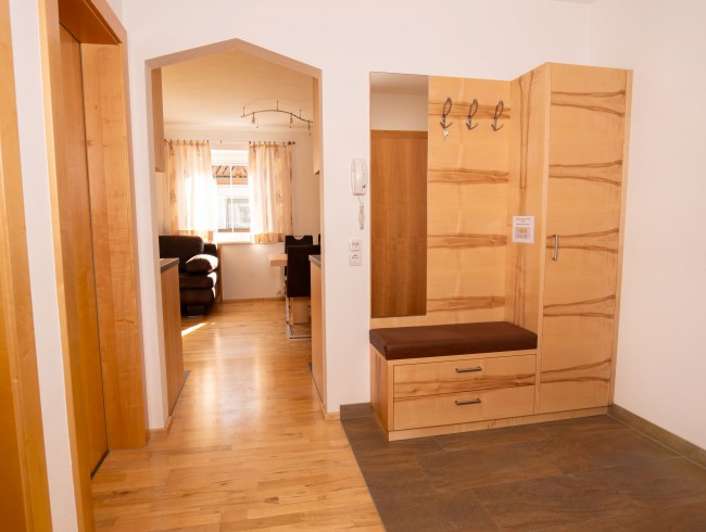 Ger&auml;umige Garderobe in der Ferienwohnung